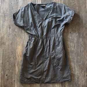 Universal Thread Charcoal Gray Zip-Front Short Sleeve Dress